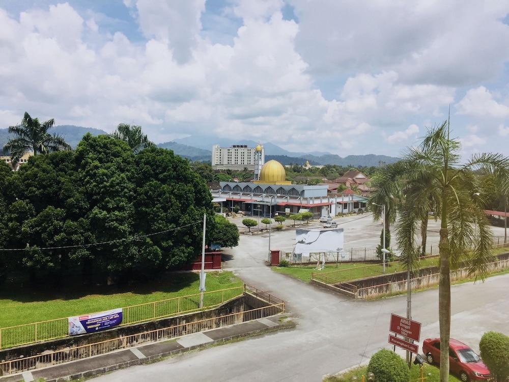 Legend Inn Taiping Extérieur photo