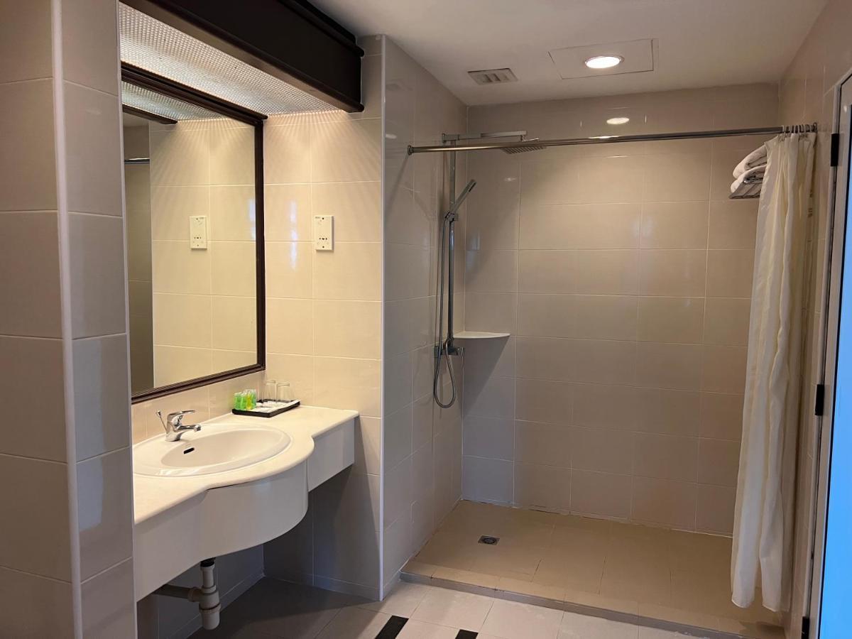 Legend Inn Taiping Extérieur photo