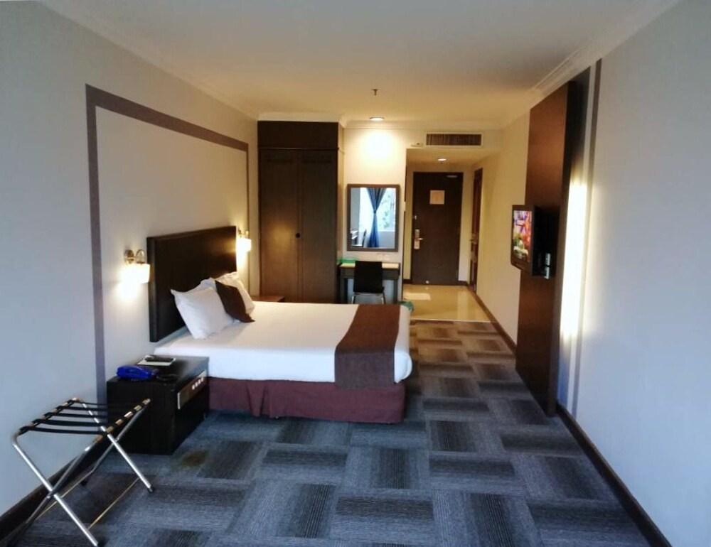 Legend Inn Taiping Extérieur photo