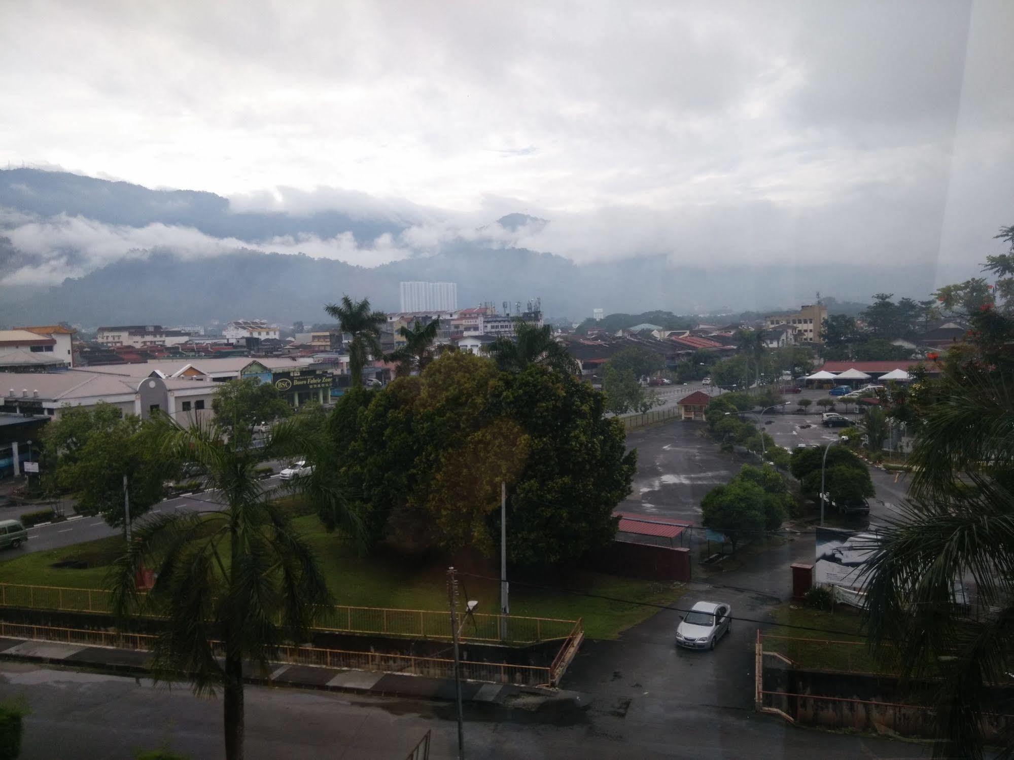 Legend Inn Taiping Extérieur photo