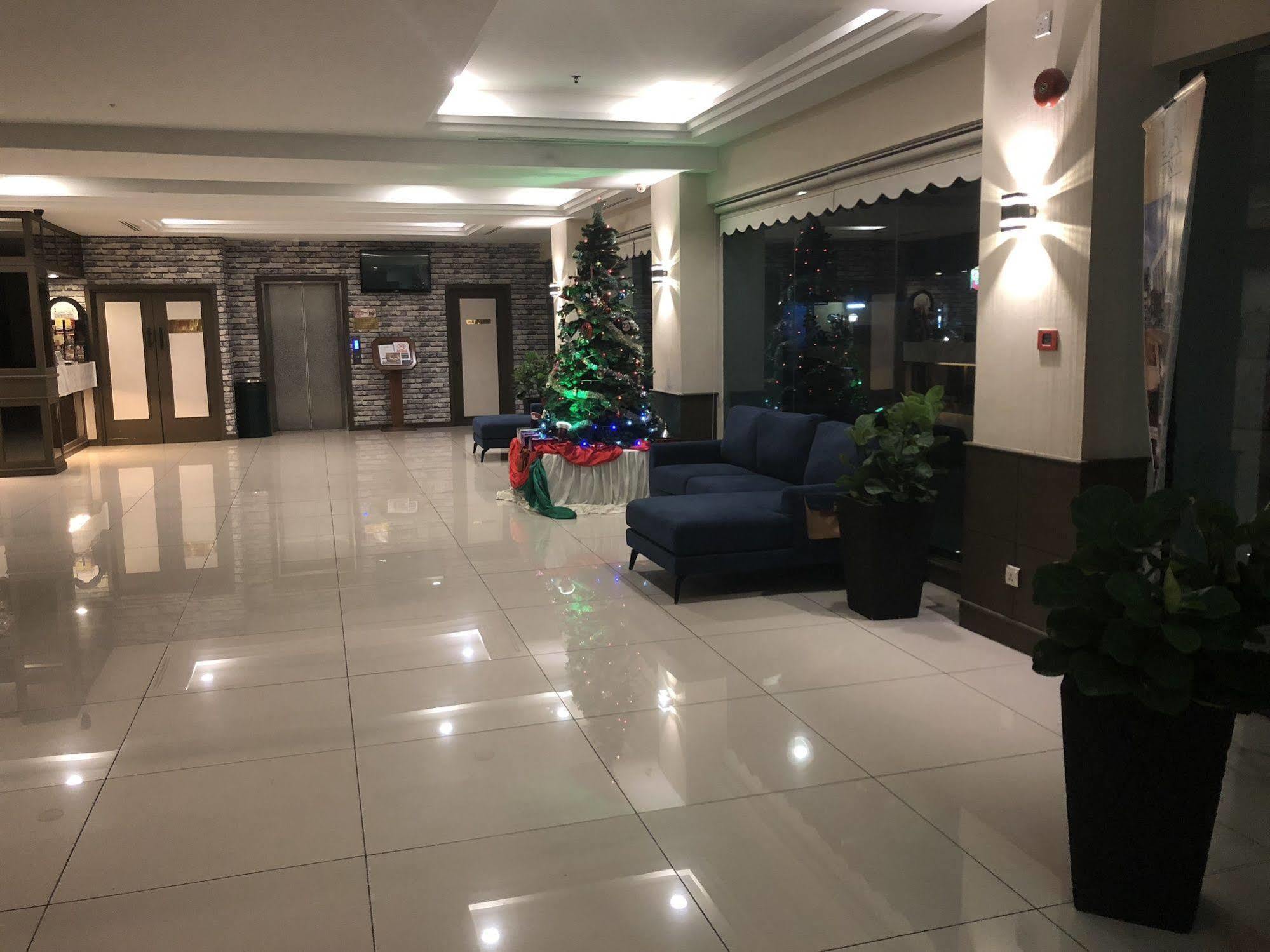 Legend Inn Taiping Extérieur photo